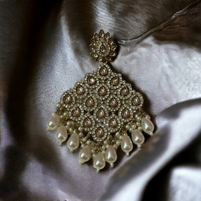 FESTIVE DELIGHT EARRINGS