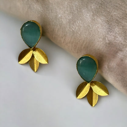 BRASS LEAF EARRINGS