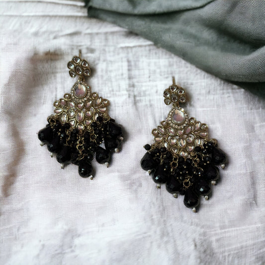 AMIRA KUNDAN EARRINGS