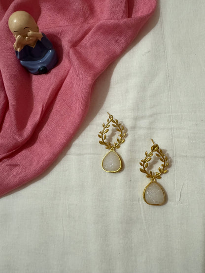 RHEA BRASS EARRINGS