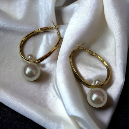PEARLY HOOP EARRINGS