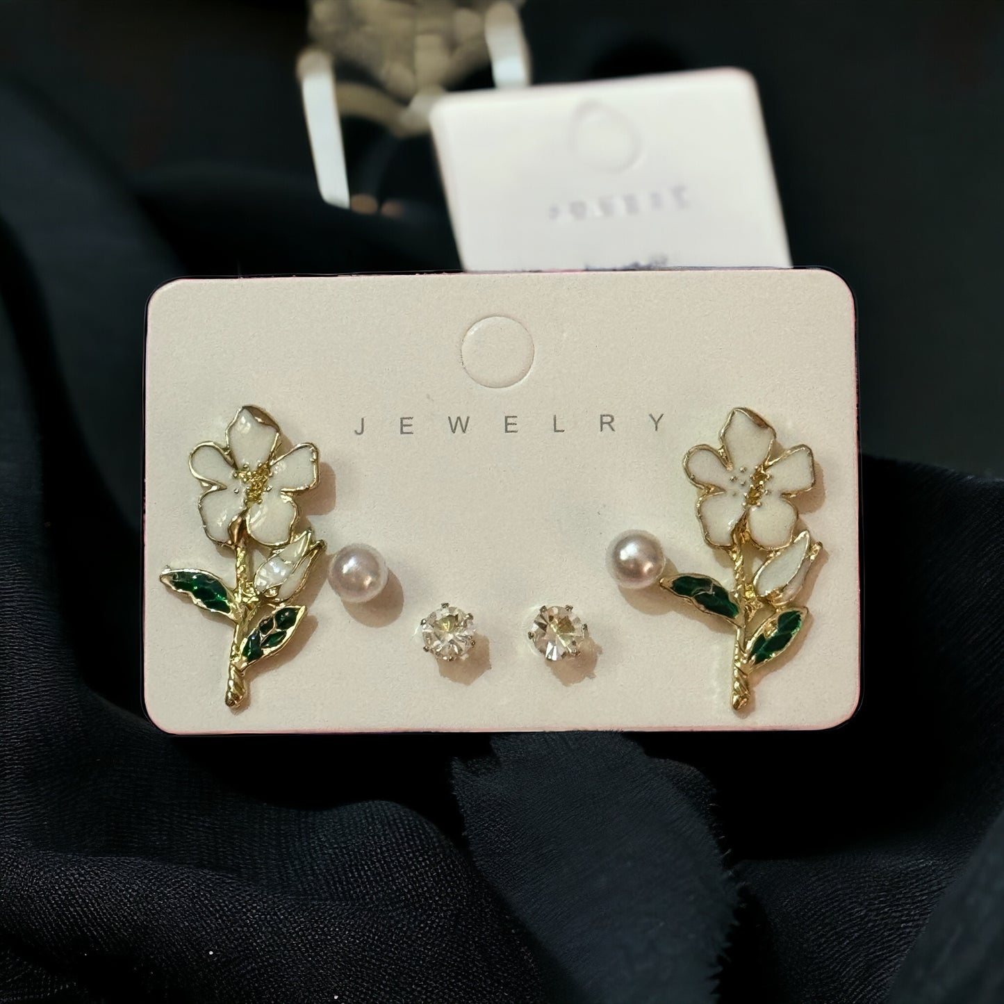 DALIYA GLAM EARRINGS