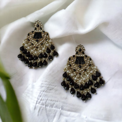 SAHIBA PEARL EARRINGS