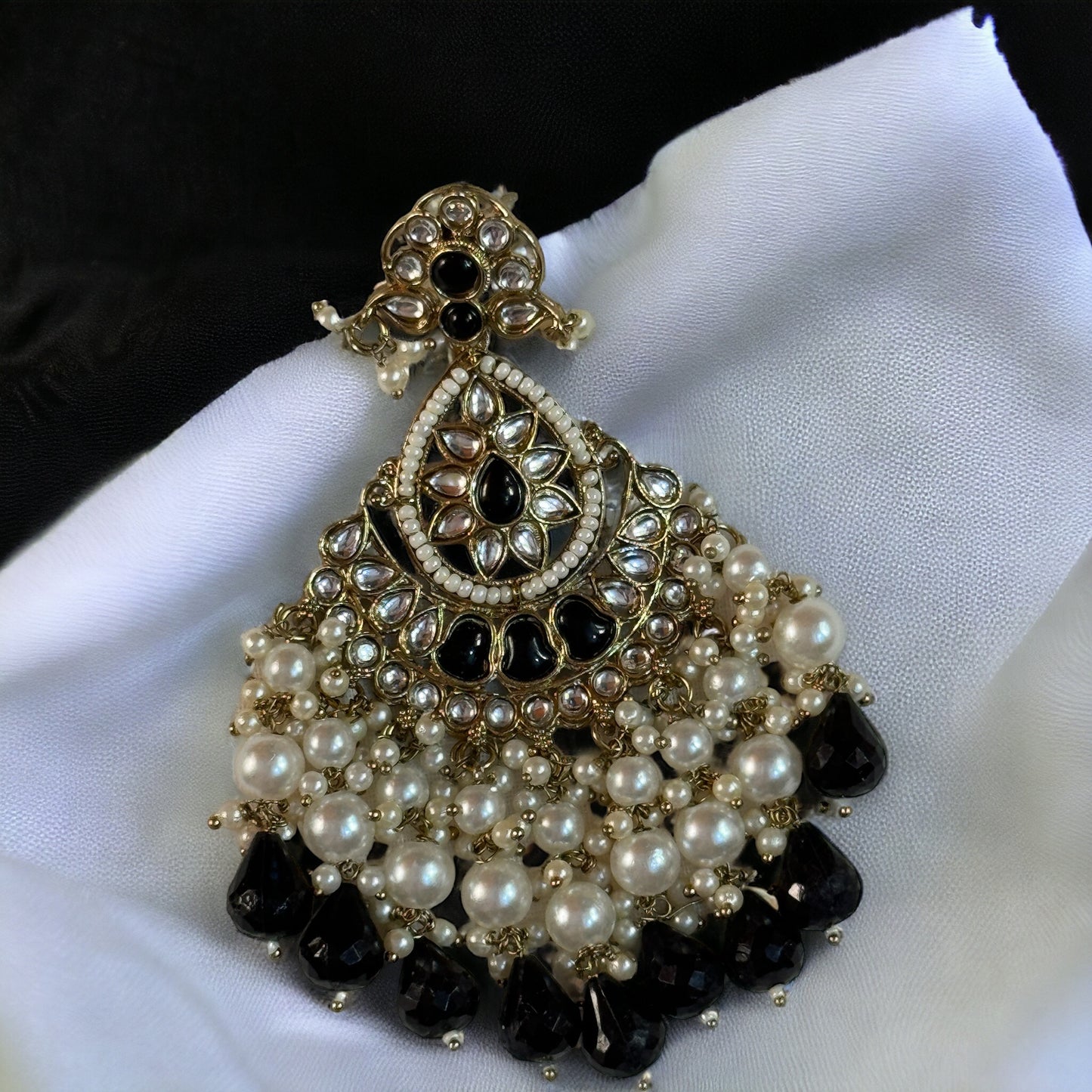 ANARKALI PEARL EARRINGS