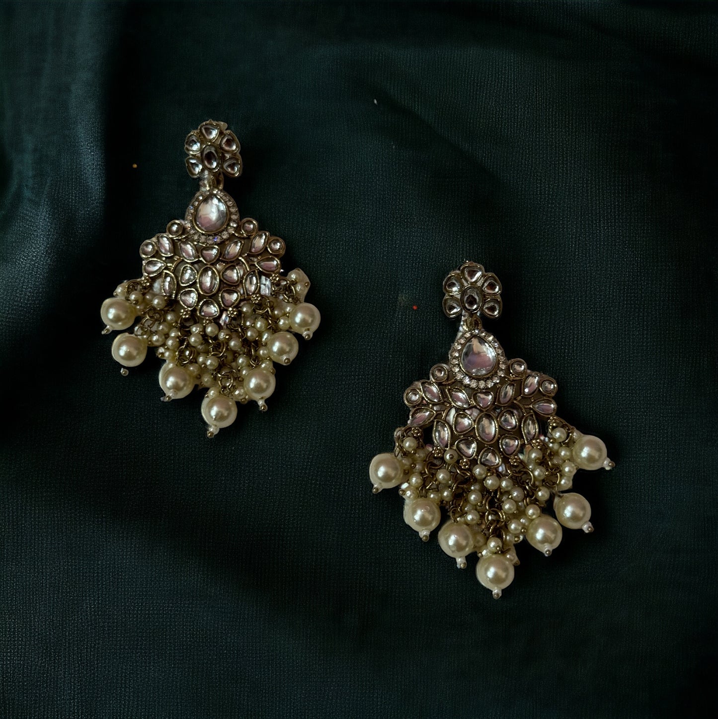 AMIRA KUNDAN EARRINGS